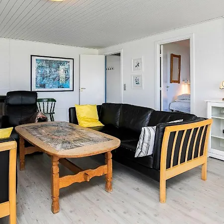 Five-bedroom Holiday In Faaborg 1